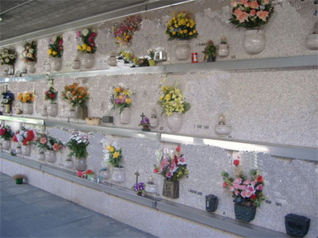 CALENDARIO APERTURE STRAORDINARIE CIMITERO COMUNALE IN OCCASIONE DELLE FESTIVITA’ NATALIZIE